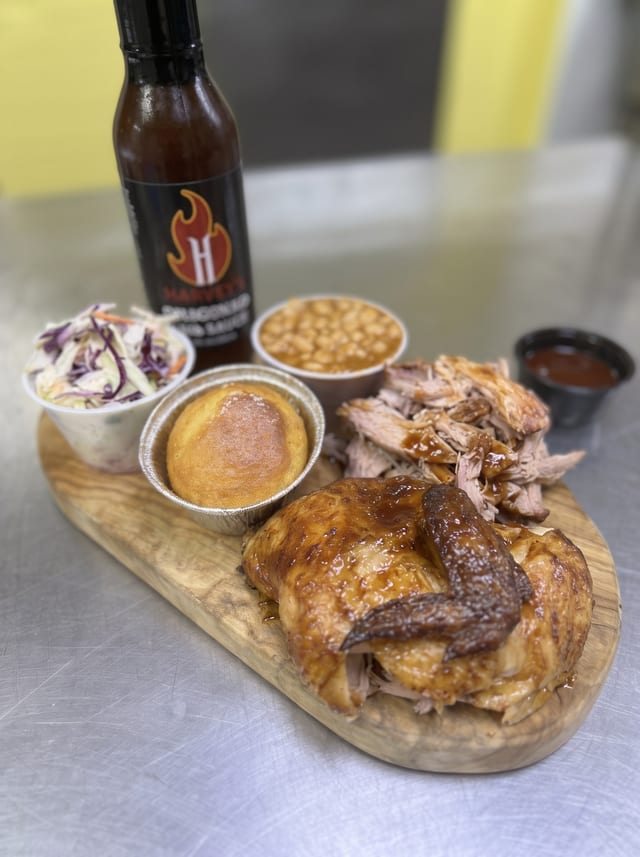 Chicken n Pulled Pork Combo.