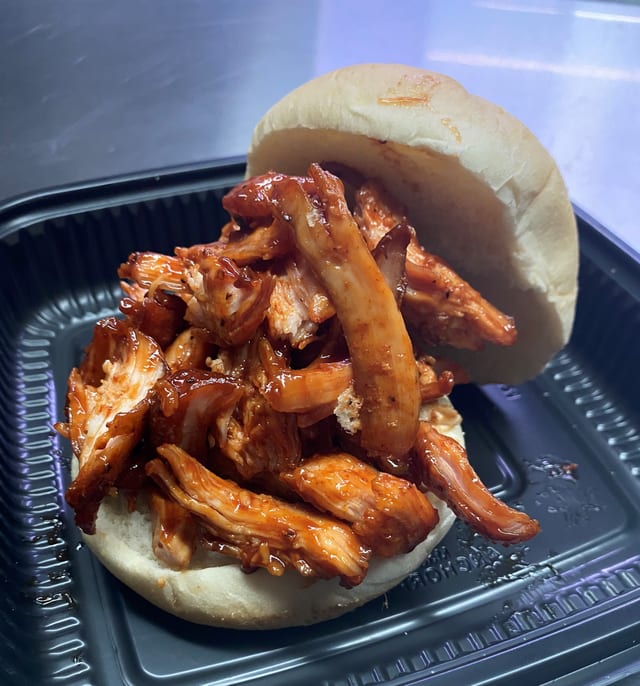 Pulled Chicken Sandwich